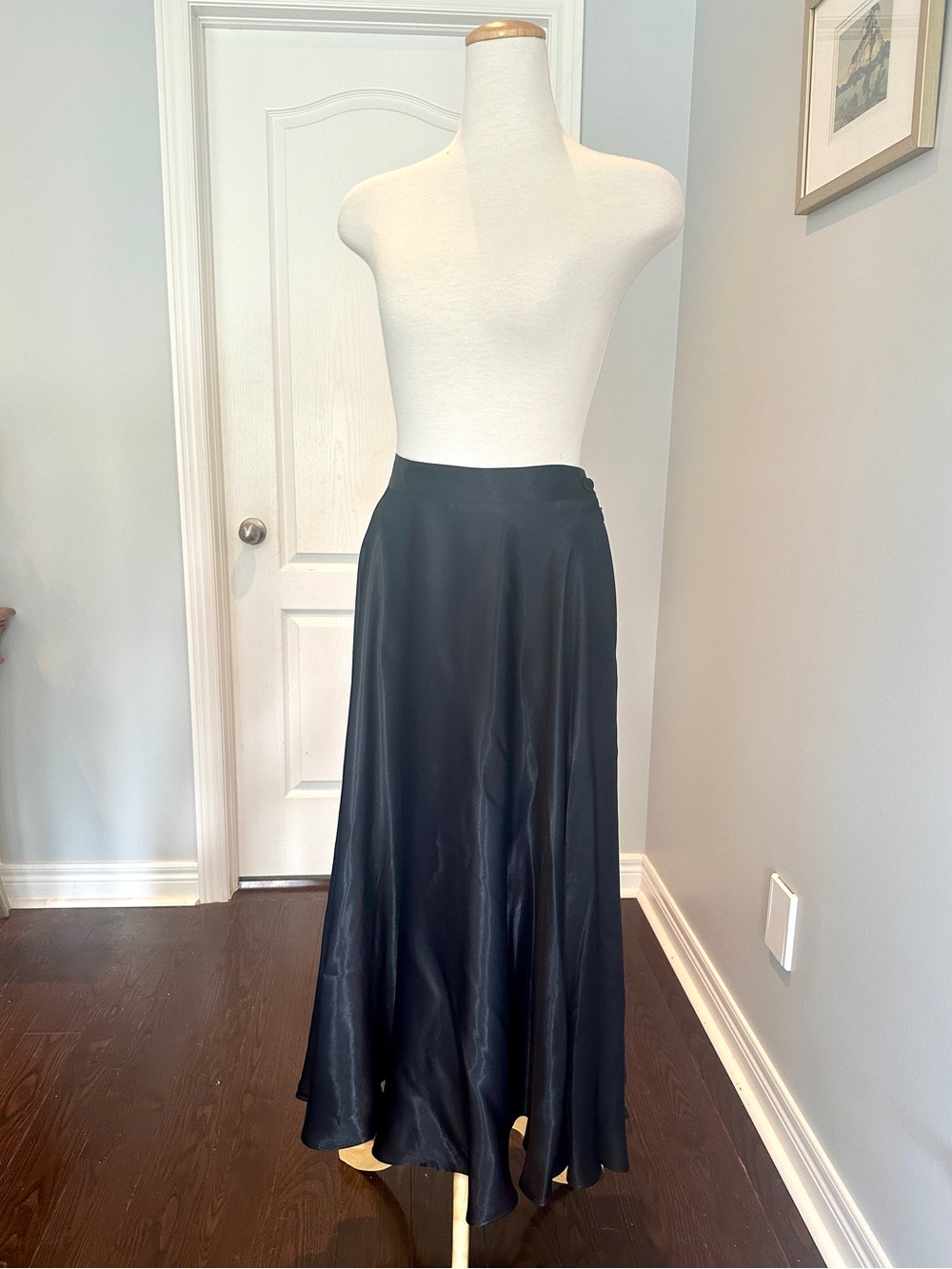 H&M Black Satin A-Line Midi Skirt - Size 8